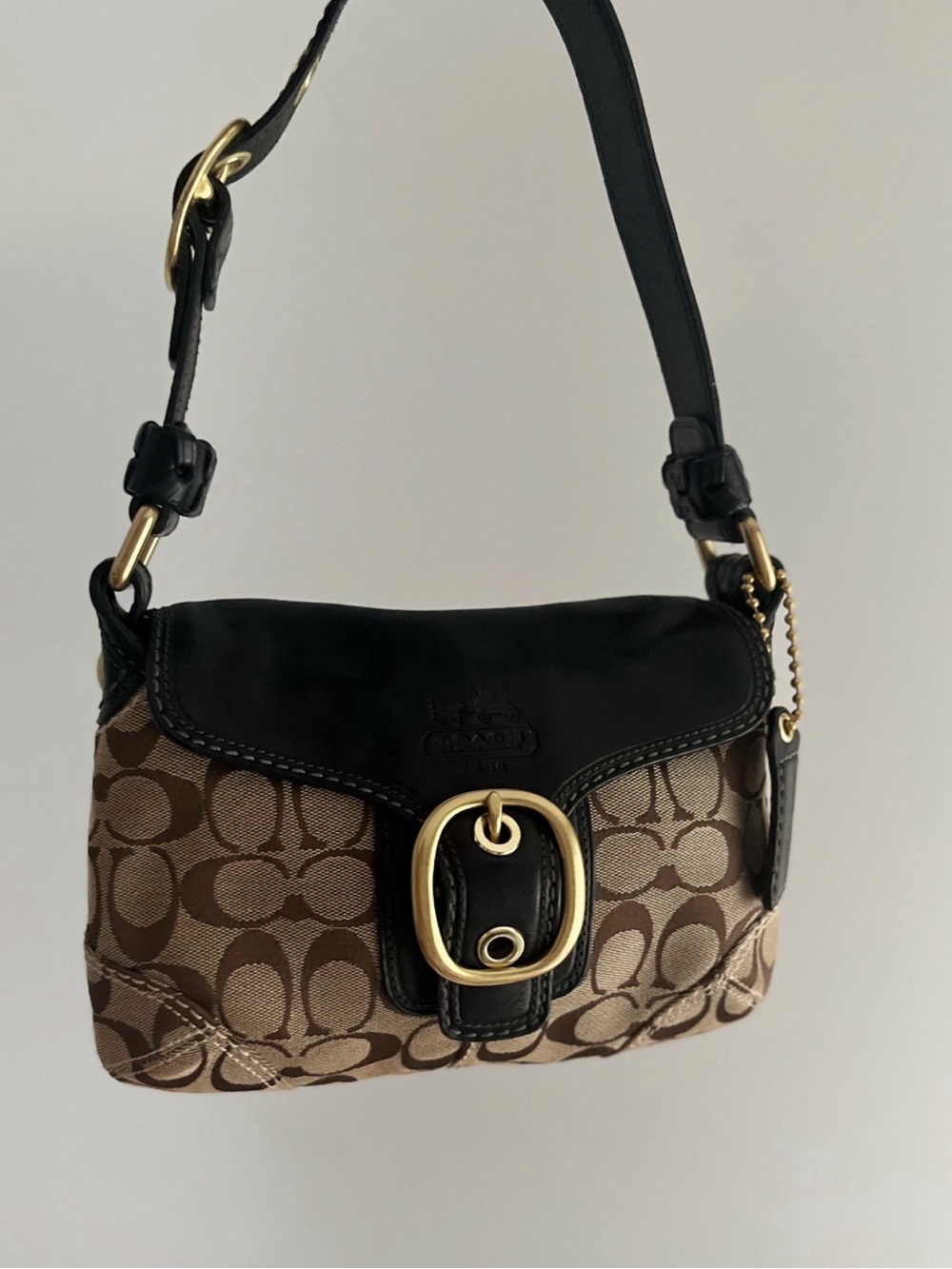 Rare Coach Bleeker Soho Signature Jacquard with Gold hardware